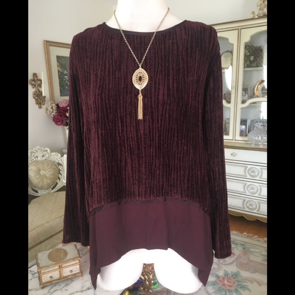 Cold water Creek wine color ribbed top size PS. B:211. 7/20/26